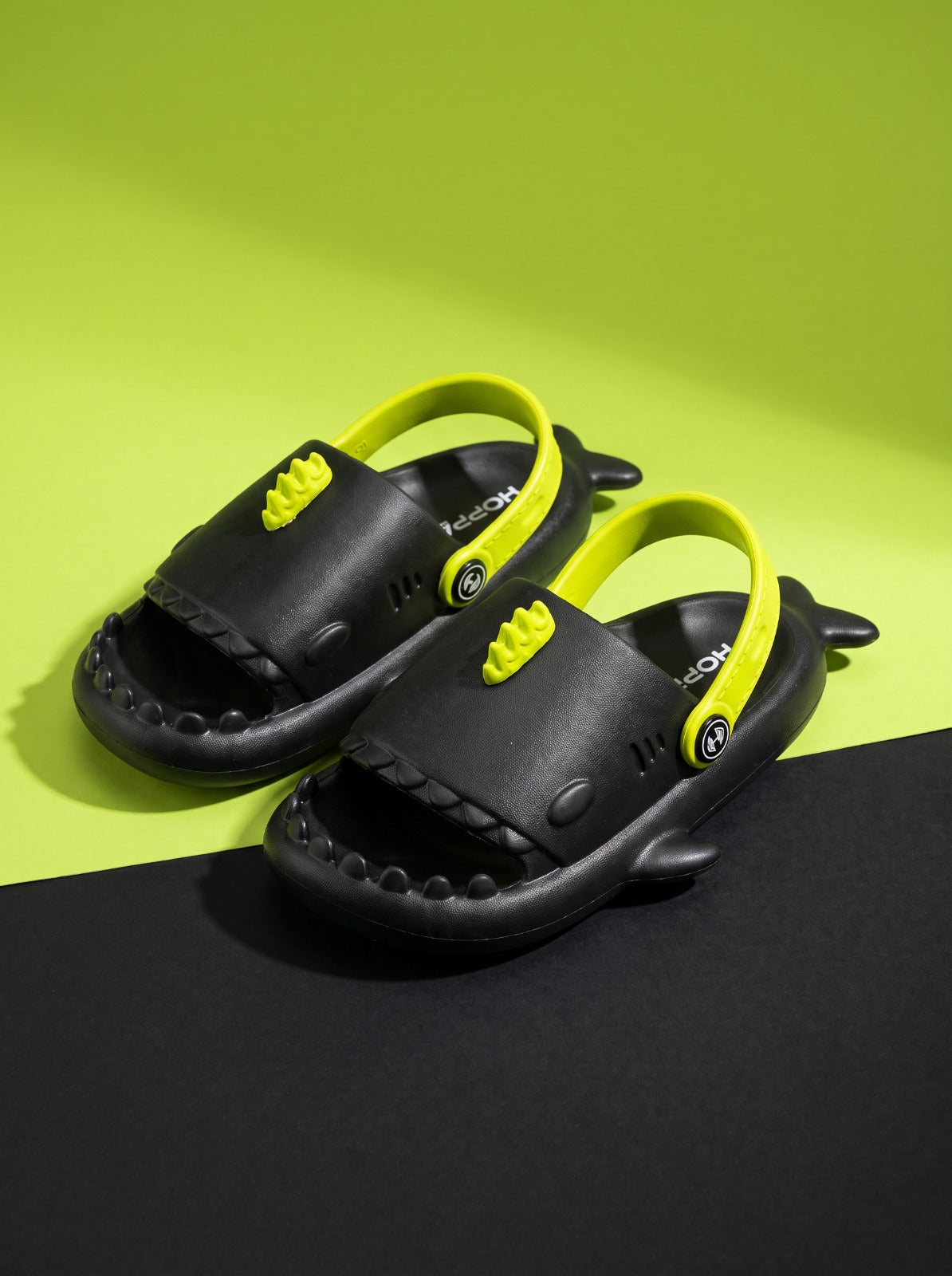 Baby Shark clog - kid's