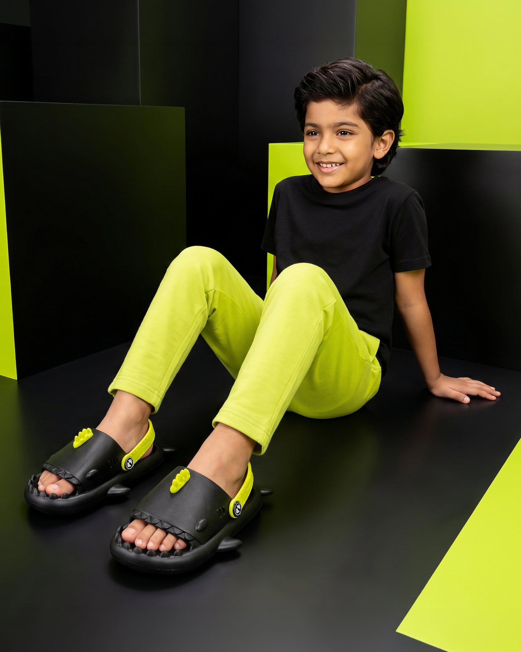 Baby Shark clog - kid's
